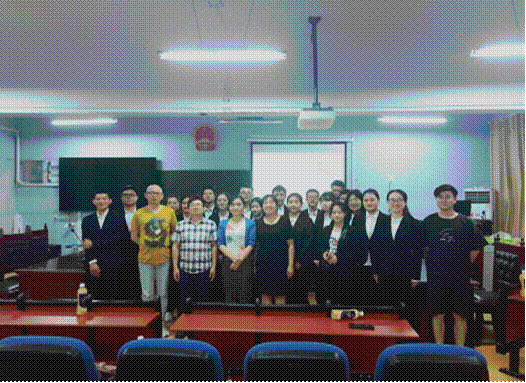 第十三期法学读书会图片1