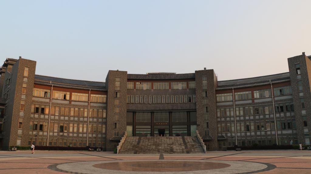 太阳集团