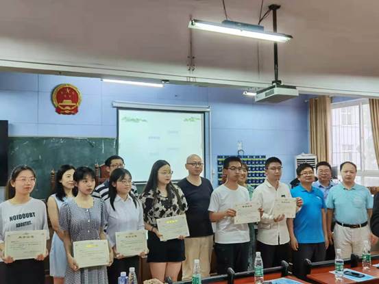 2b6ae46c3e454c6494364b67f40df31